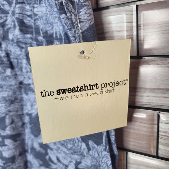 New Sweatshirt Project Women's Small Shirt Blue Floral Blouse Short Sleeve‎ Top - Picture 7 of 13